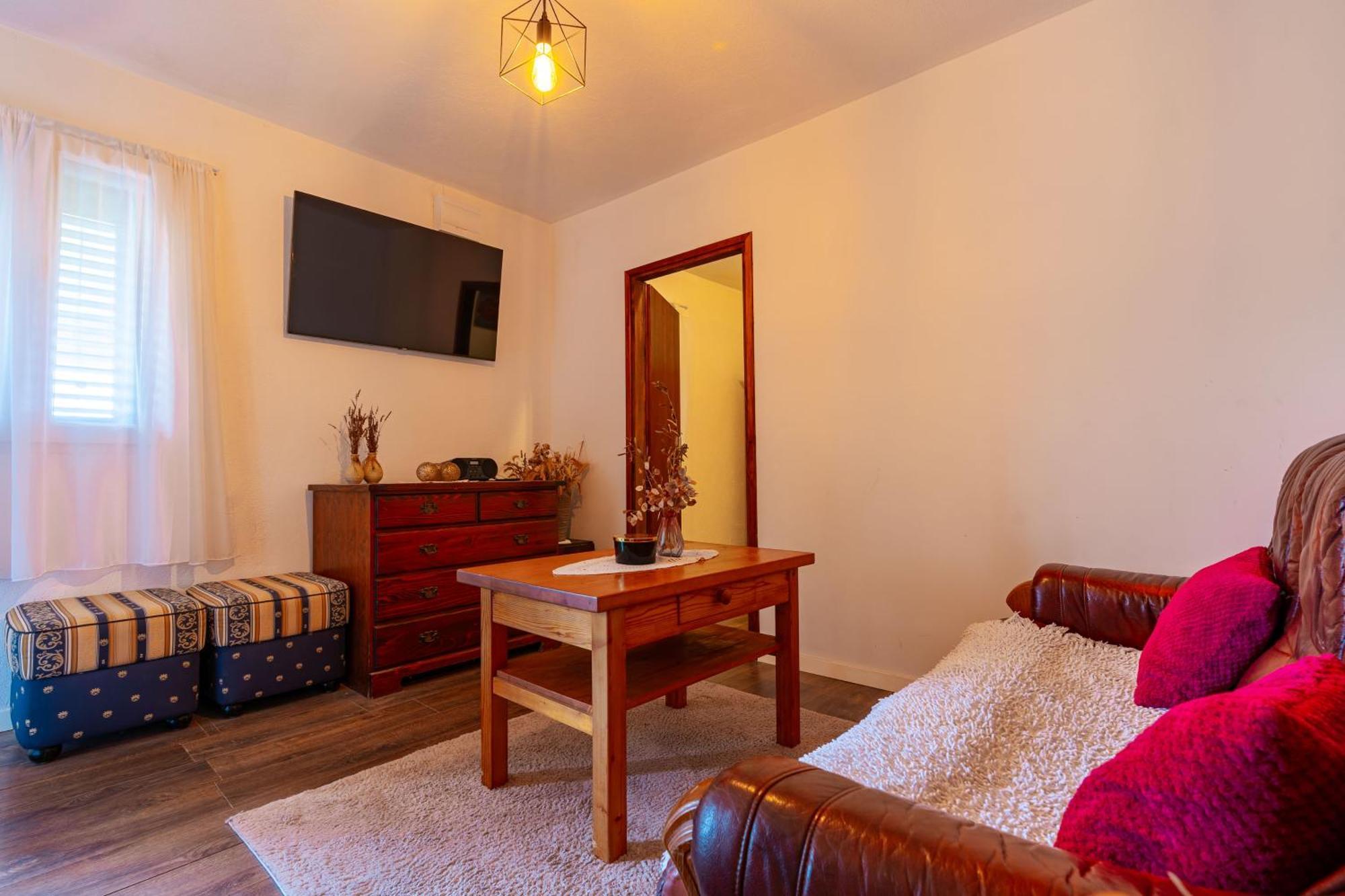 Meadow Hill Villa Zrnovo Eksteriør bilde